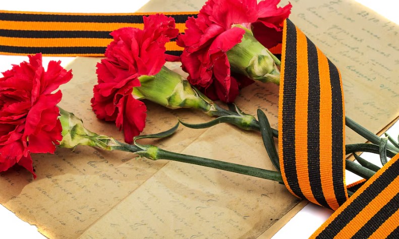 «Бессмертный полк» в Нижнем Тагиле в 2026 году пройдёт онлайн | В Нижнем Тагиле «Бессмертный полк» в 2026 году пройдёт в онлайн-формате