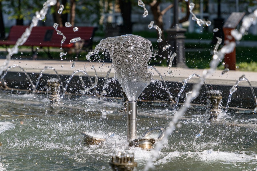 Фонтаны Екатеринбурга начинают готовить к зиме в связи с наступлением холодов  | Названа дата окончания работы фонтанов в Екатеринбурге 