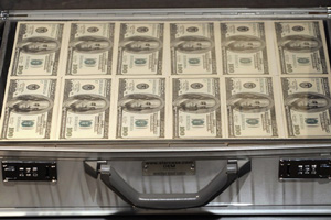 Толстосумы из России обеднели на 73 млрд долларов и стали меньше зарабатывать