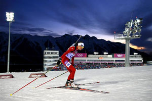 Старт мужского биатлона отложили