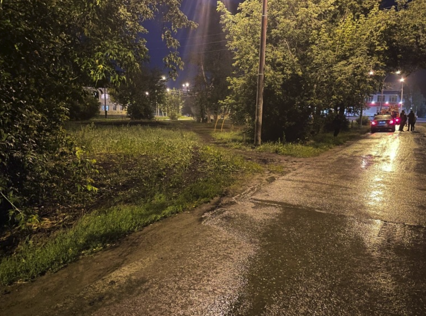 На Урале юный водитель "встретился" со столбом освещения