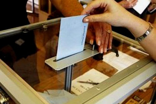 В Азербайджане начались выборы президента В Азербайджане начались выборы президента