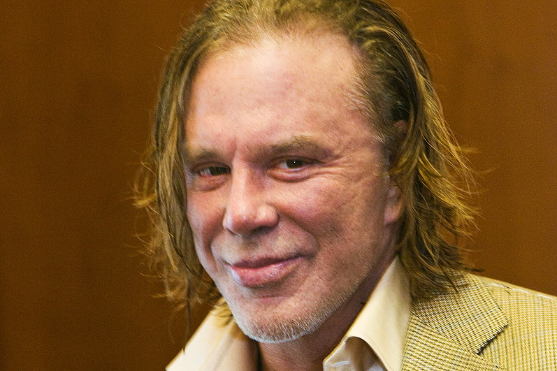 Челябинск вызывает Микки Рурка на бой. Представитель актера озвучил гонорар