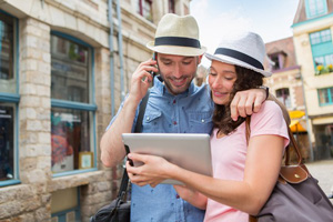 «МегаФон» берет за международный роуминг меньше других