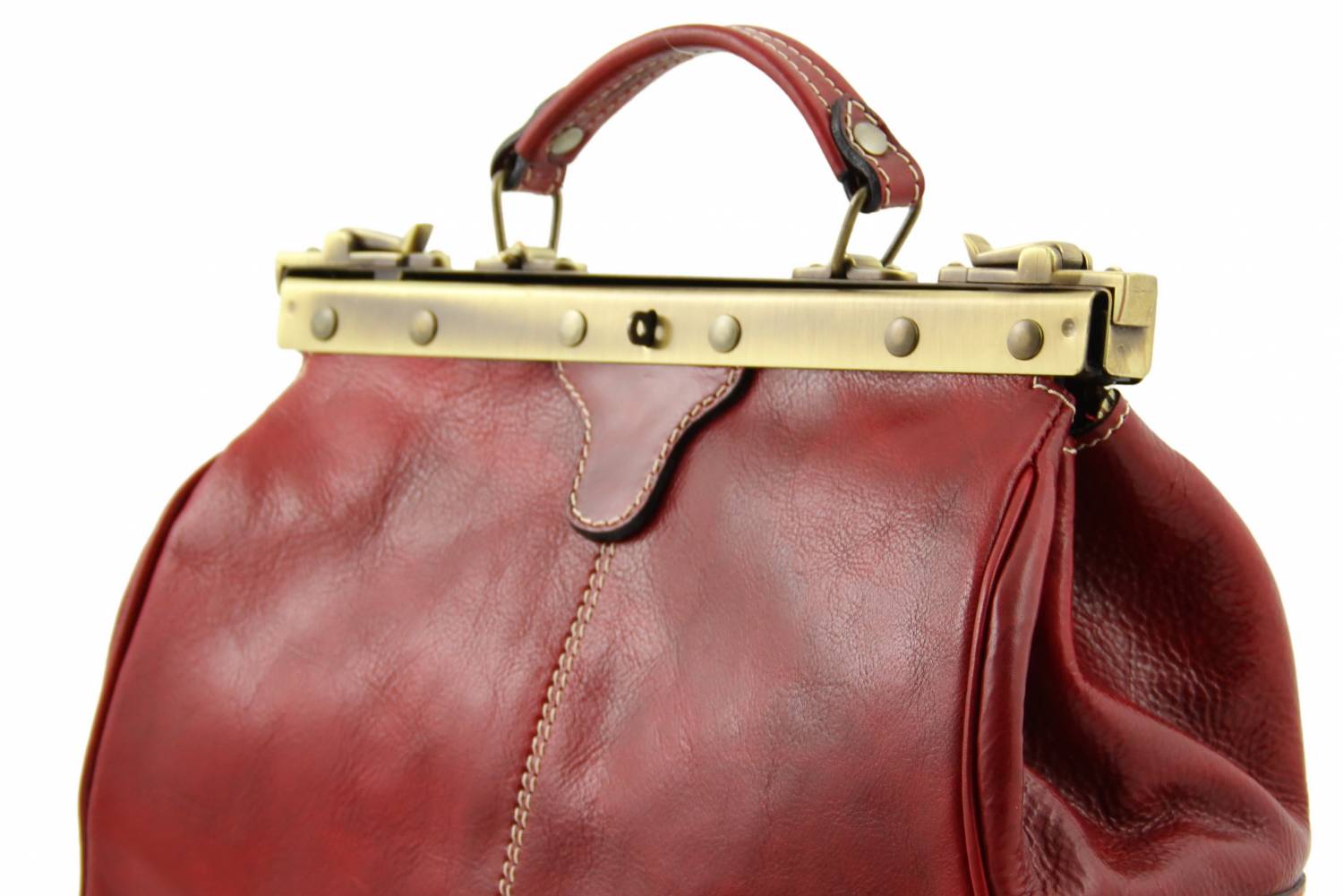 В Перми незадачливые девушки стали жертвой коварного "бомбилы"