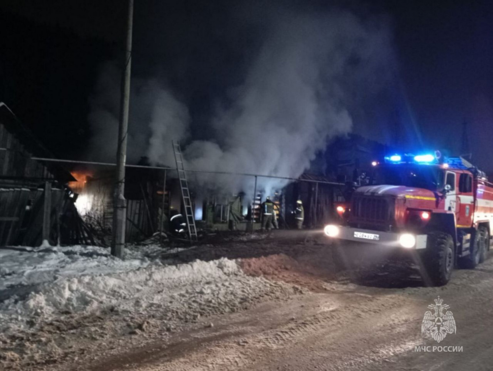 В Старопышминске два человека погибли из-за пожара | Под Екатеринбургом в огне погибли пожилой мужчина и его мать В Старопышминске два человека погибли из-за пожара | Под Екатеринбургом в огне погибли пожилой мужчина и его мать