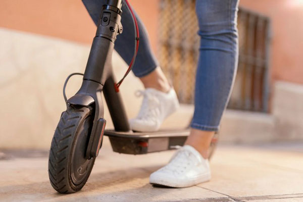 Запретят ли в России пользоваться электросамокатами по ночам | В России могут запретить ночную езду на электросамокатах Запретят ли в России пользоваться электросамокатами по ночам | В России могут запретить ночную езду на электросамокатах