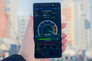 Битва смартфонов: как «заставить» интернет работать быстрее?