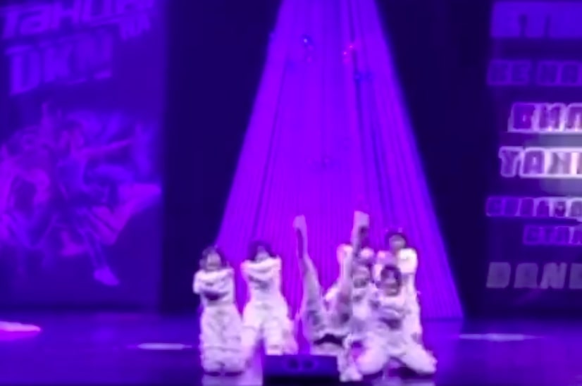 Скандал на детском конкурсе: Тверк под "Шальной Императрицу"