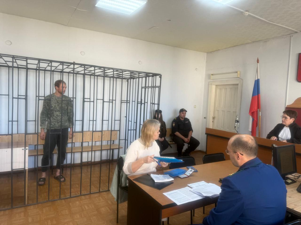 Суд избрал меру пресечения трактористу, обвиняемому в гибели четверых человек  | Уральский тракторист, обвиняемый в гибели четверых человек, избежал ареста 