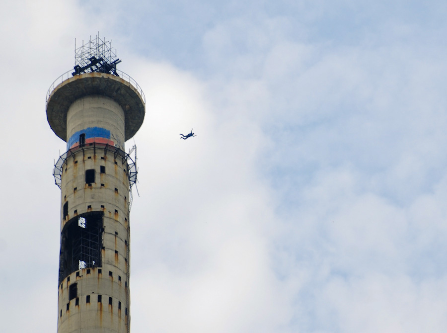 Недостроенную телебашню в Екатеринбурге передадут УГМК. Бесплатно