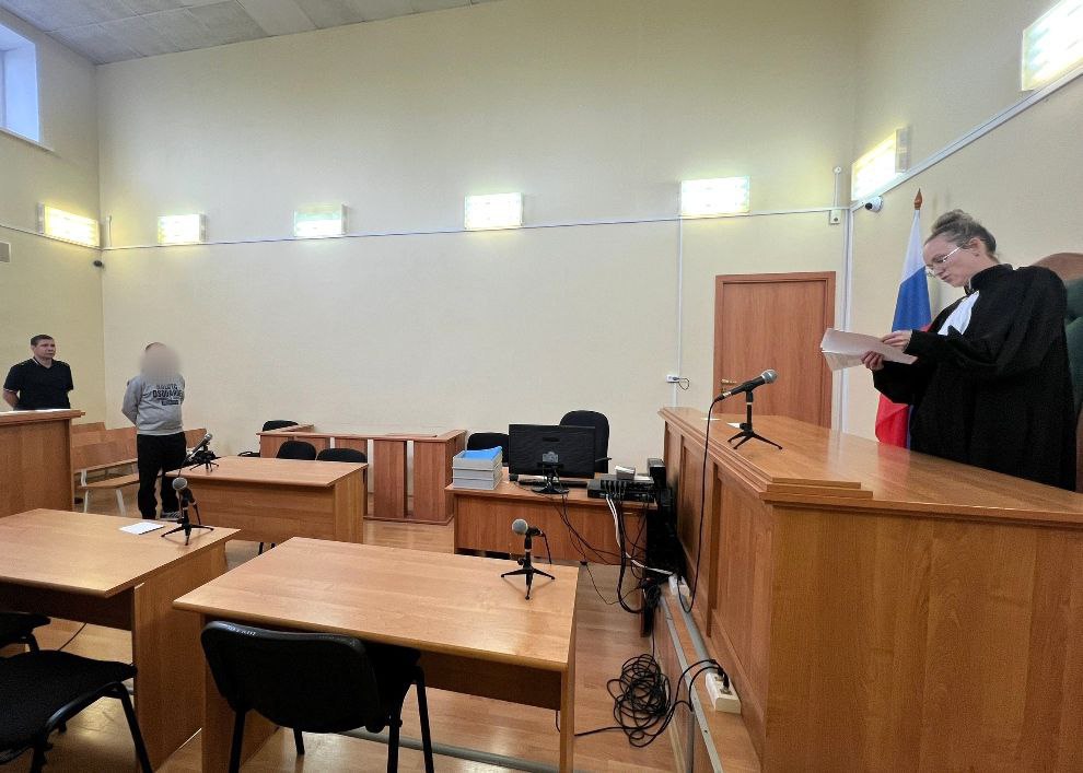 Подвыпивший любитель «тихой охоты» заключен в изолятор на 14 суток  | На Урале пьяный «грибник» получил 14 суток ареста за хулиганство 