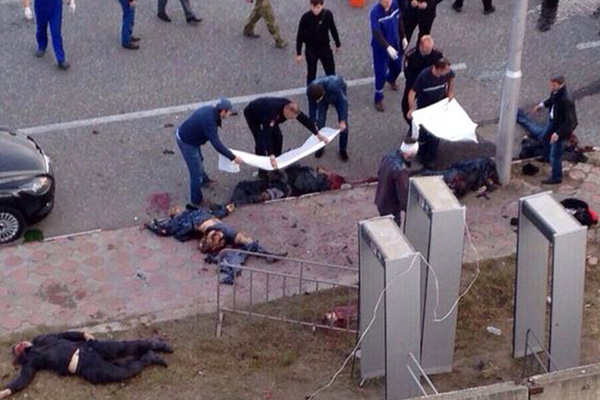 В Грозном смертник взорвал бобму на Дне города В Грозном смертник взорвал бобму на Дне города