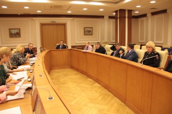В Заксобрании Свердловской области прошло первое заседание рабочей группы