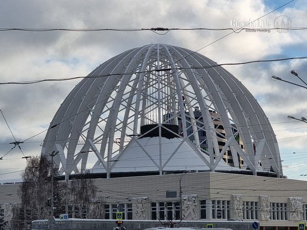 В Екатеринбурге начинают ремонтировать здание цирка 