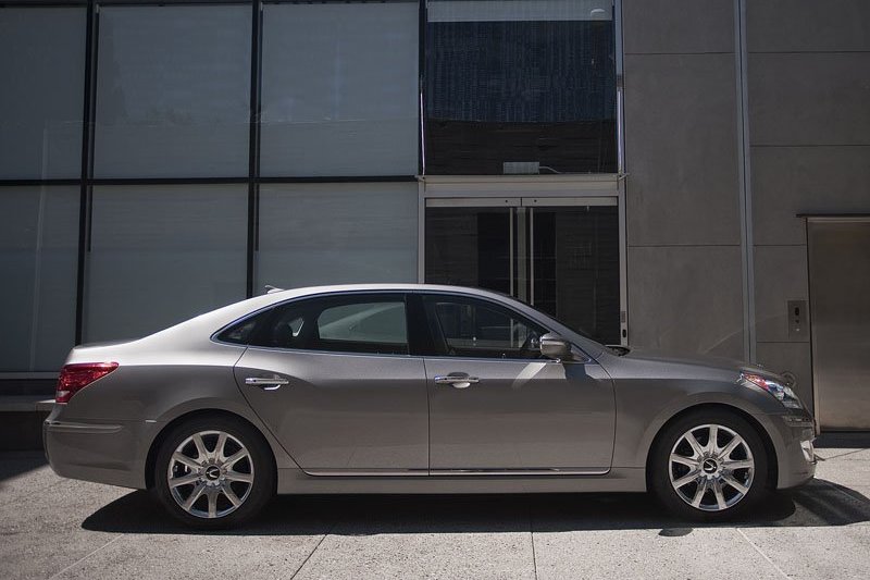 Стоимость авто для чиновников пропишут в законе