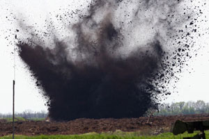 Под Волгоградом на полигоне в новогоднюю ночь снаряд убил человека