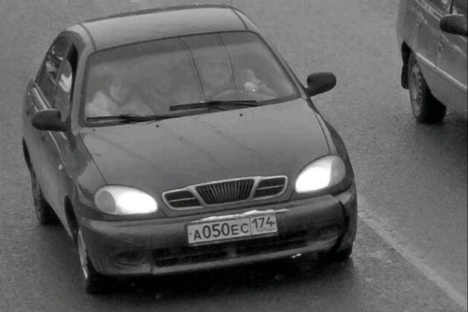 Екатеринбурженка оплачивает штрафы за автомобиль, которым не пользуется