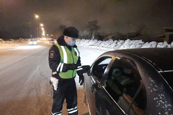 За прошедшие праздничные выходные сотрудниками ГИБДД задержано более 500 водителей, допустивших грубые нарушения ПДД