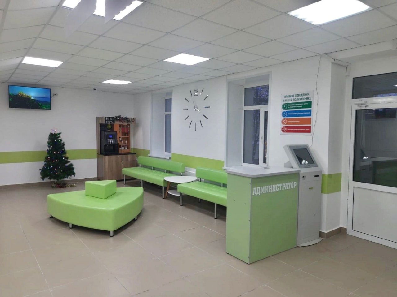 Завершен ремонт регистратуры в филиале Курганской поликлиники №1 Завершен ремонт регистратуры в филиале Курганской поликлиники №1