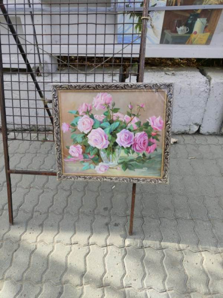 В Екатеринбурге полицейские задержали грабителя, пытавшегося похитить картину В Екатеринбурге полицейские задержали грабителя, пытавшегося похитить картину