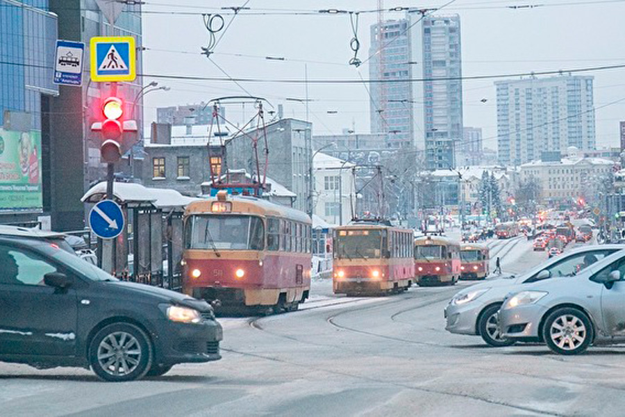 Внедрение новой транспортной схемы в Екатеринбурге перенесли на 2019 год Внедрение новой транспортной схемы в Екатеринбурге перенесли на 2019 год