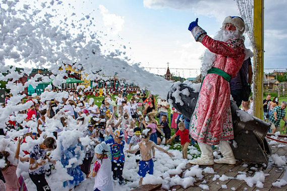 На Урале проведут массовый забег Дедов Морозов с аквадискотекой