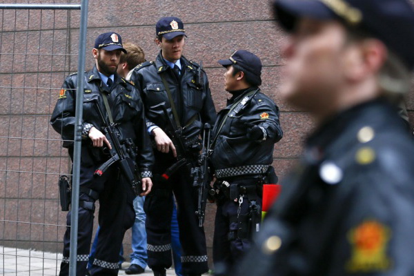 Захват автобуса в Норвегии: 3 человека погибли