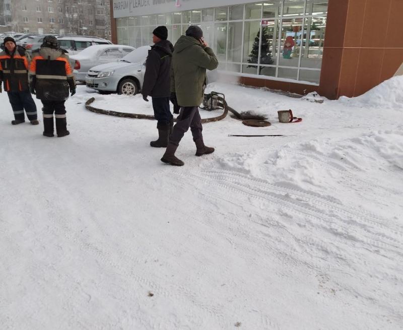 Теплоснабжение в Кушве — что известно о ремонте теплотрассы | В Кушве восстанавливают теплоснабжение после порыва на теплотрассе Теплоснабжение в Кушве — что известно о ремонте теплотрассы | В Кушве восстанавливают теплоснабжение после порыва на теплотрассе