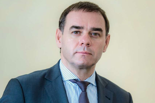 В челябинском заксобрании поделили власть уходящего в отставку спикера