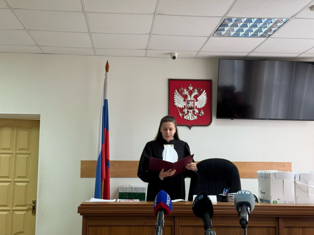 Первоуралец, получивший от наркокартеля угрозы и голову свиньи, осуждён к длительному сроку | Пострадавший от наркодельцов первоуралец получил 8 лет 15 дней колонии