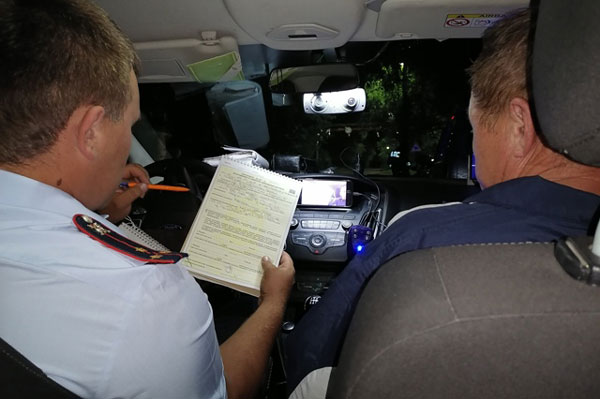 В Свердловской области за 4 дня специального мероприятия задержано почти 500 водителей, допустивших грубые нарушения ПДД