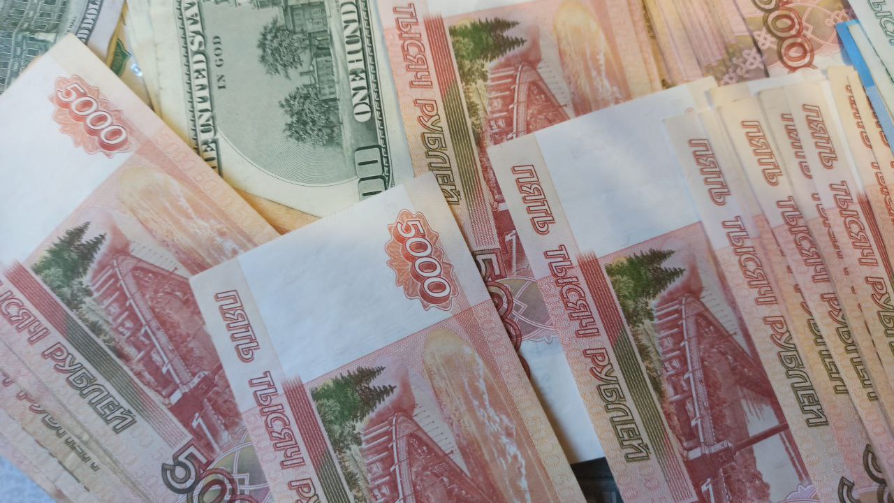 Свердловчанам пообещали увеличить компенсацию оплаты услуг ЖКХ