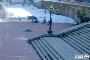 Жители Екатеринбурга сами пристроят Орден Ленина где-нибудь