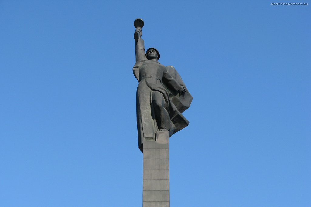 В России отмечают День Неизвестного солдата