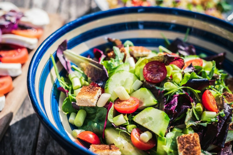 Основатель "Жизньмарта" назвал поставщика опасной еды | Владелец "Жизньмарта" раскрыл, из-за кого отравились 18 человек Основатель "Жизньмарта" назвал поставщика опасной еды | Владелец "Жизньмарта" раскрыл, из-за кого отравились 18 человек