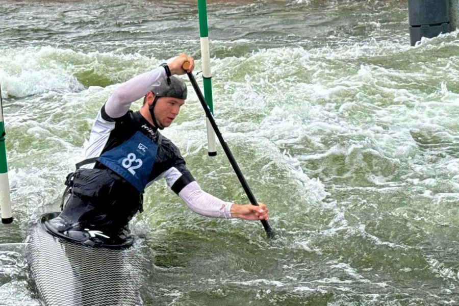 Гребцы с Урала блестяще выступили на соревнованиях в Австралии | Уральские гребцы завоевали медали в Австралии 