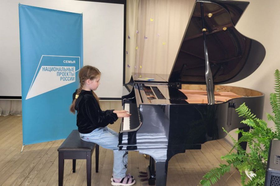 Свердловская школа получила 3,7 млн рублей на переоснащение | Школу в Полевском переоснастили за 3,7 млн рублей Свердловская школа получила 3,7 млн рублей на переоснащение | Школу в Полевском переоснастили за 3,7 млн рублей