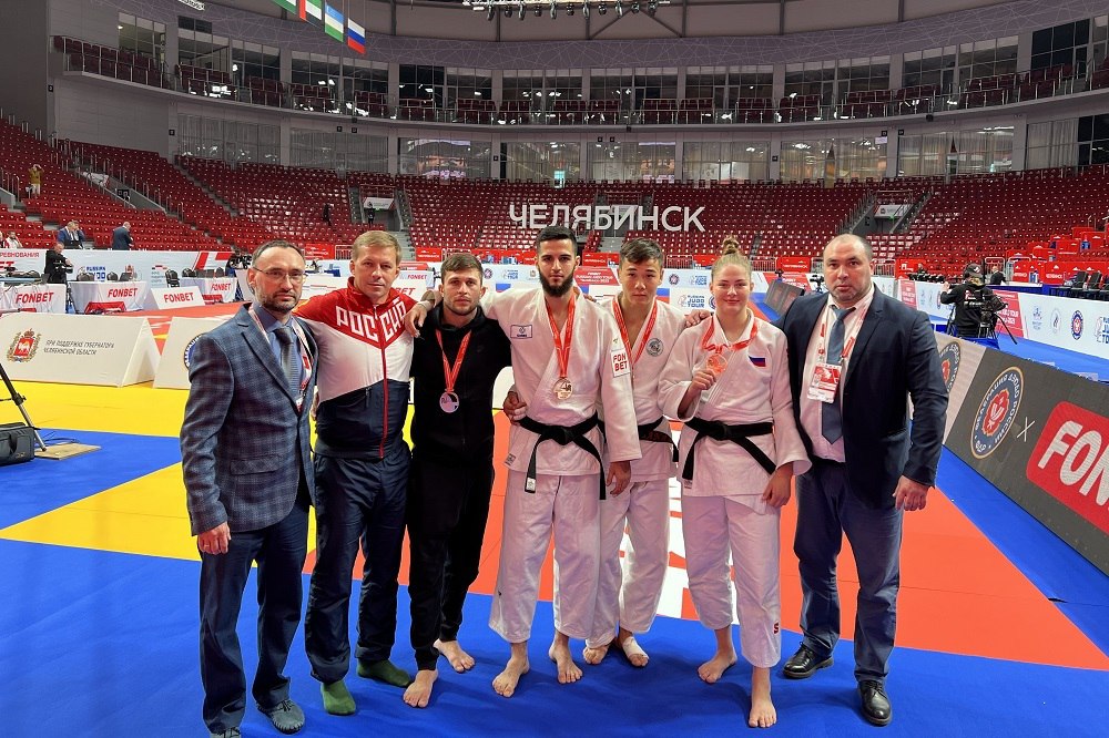 Тюменские дзюдоисты завоевали семь наград на международном турнире