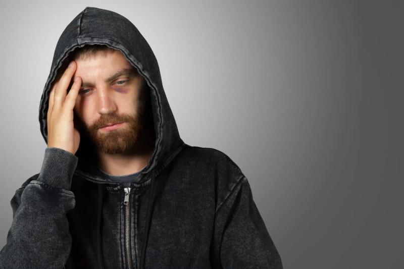 Два свертка с запрещенными веществами нашли у мужчины в Екатеринбурге — ему грозит до десяти лет | В Екатеринбурге задержали мужчину с запрещенными веществами Два свертка с запрещенными веществами нашли у мужчины в Екатеринбурге — ему грозит до десяти лет | В Екатеринбурге задержали мужчину с запрещенными веществами