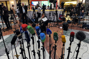 "Единая Россия" предлагает судить журналистов за «антироссийские статьи»