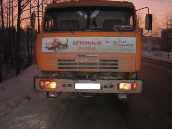 В Перми КАМАЗ переехал женщину