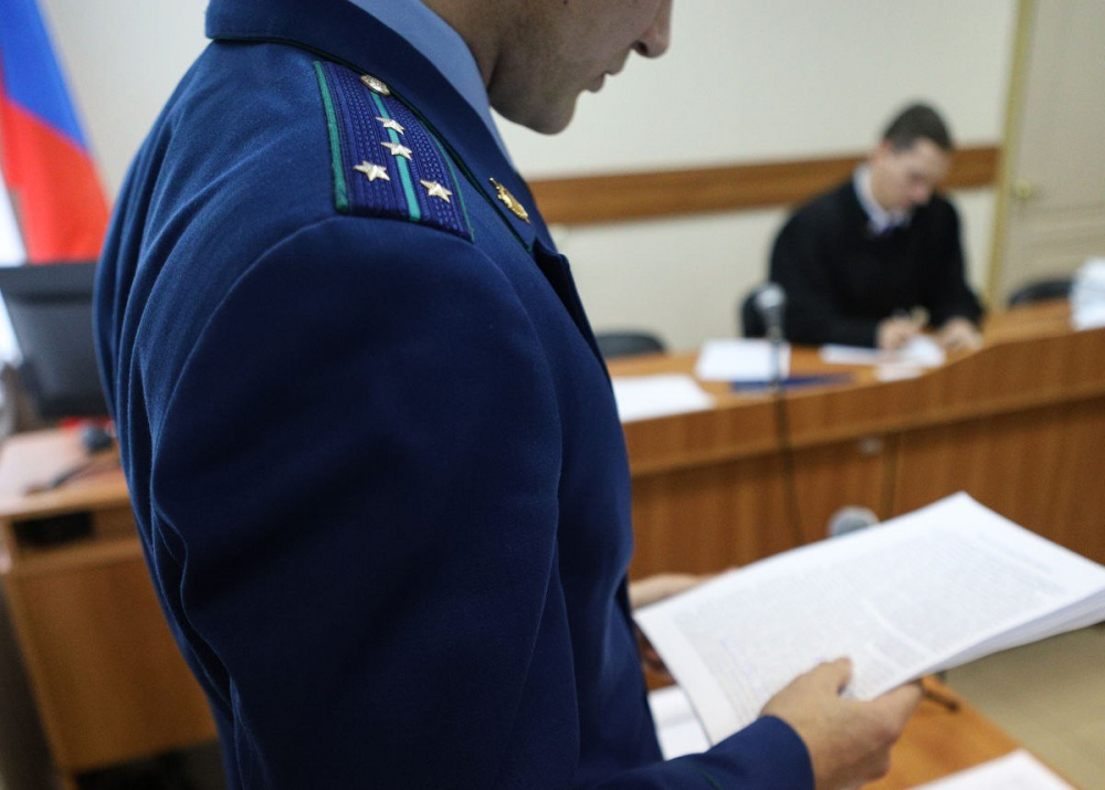 Суд Тюмени отправил экс-чиновника в колонию на долгий срок | В Тюмени экс-чиновник получил 10,5 лет за коррупцию Суд Тюмени отправил экс-чиновника в колонию на долгий срок | В Тюмени экс-чиновник получил 10,5 лет за коррупцию