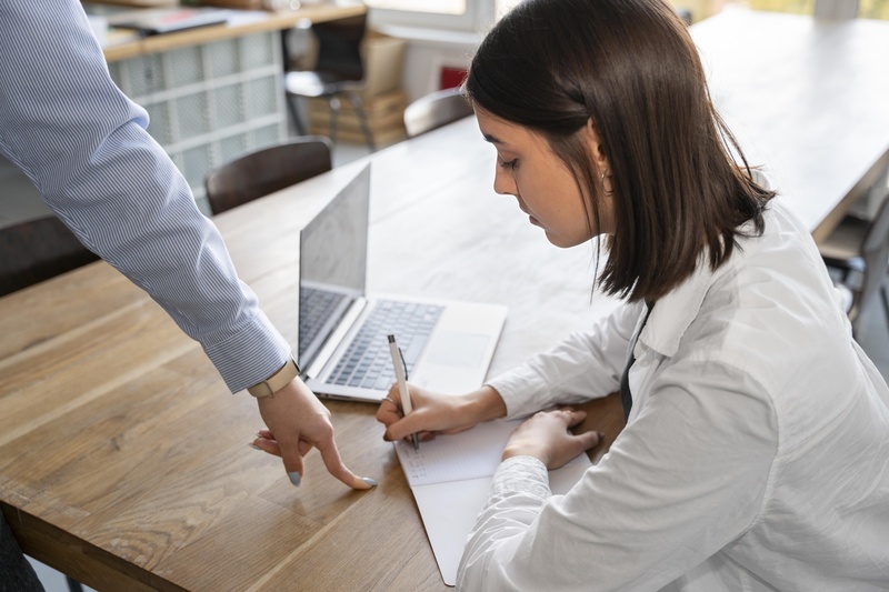 18% работников в УрФО готовы уехать из региона ради карьеры  | 18% уральцев готовы покинуть регион ради карьеры