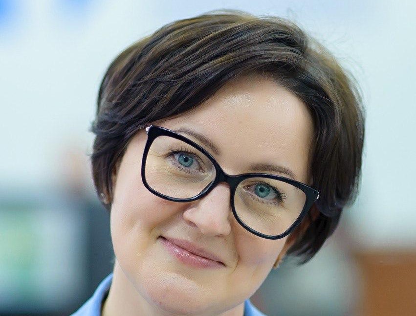 Назначена новая руководитель свердловского департамента информполитики  | Свердловский департамент информполитики возглавила оренбурженка 