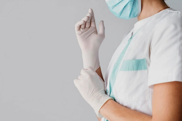 Бард из Екатеринбурга разбился насмерть в Петербурге  | В Петербурге трагически погиб известный бард с Урала