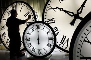 Поддержали. ДНР и ЛНР перешли вместе с Россией на зимнее время Поддержали. ДНР и ЛНР перешли вместе с Россией на зимнее время