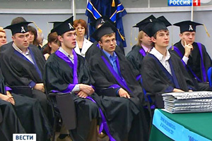 Список неэффективных: после государственных вузов Минобр возьмется за коммерческие