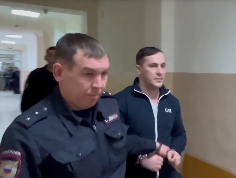 Обвиняемый в убийстве боксера в клубе «Джой» Каменска-Уральского дал признательные показания | Обвиняемый в убийстве уральского боксера признал вину