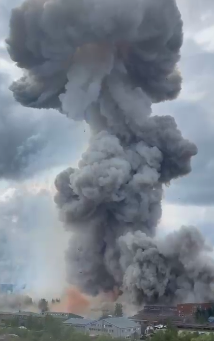 Мощный взрыв произошел в Сергиевом Посаде в Московской области